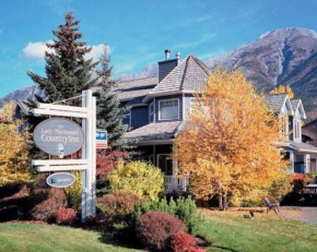  Lady MacDonald Country Inn  Кэнмор